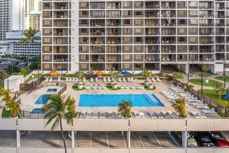 Exterior & Views 2, 36th Floor Deluxe Ocean View Condo with Free Parking & Wifi, Honolulu