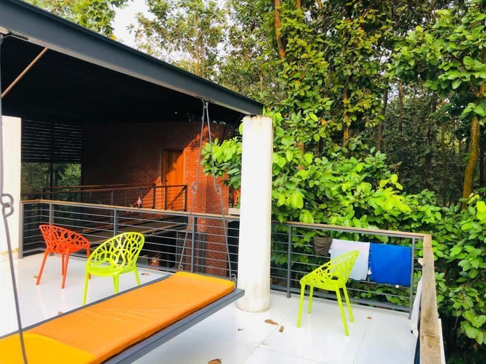 Terrace/patio, Segun Bagan Vacation Home, Gazipur