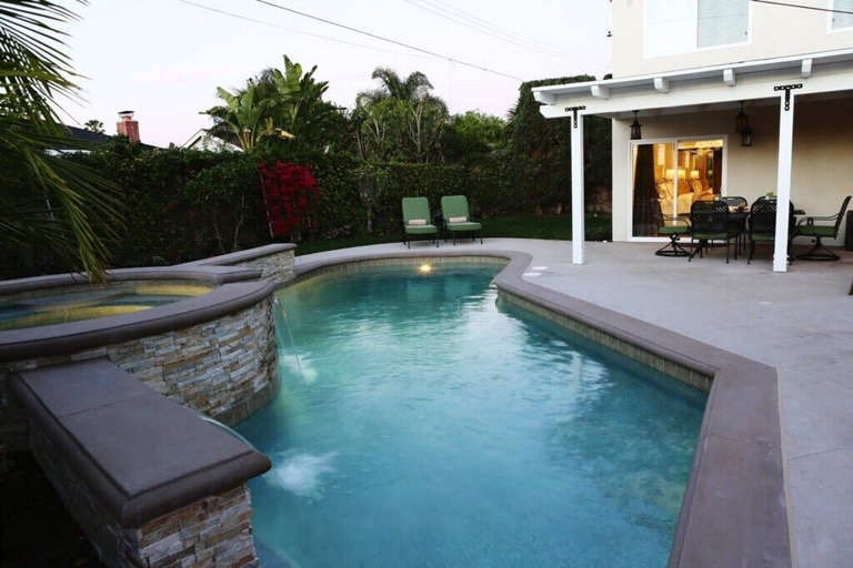 Sport & Beauty 4, Fabulous 6 Bedroom , 4 Bath Pool W/jacuzzi Home, Orange