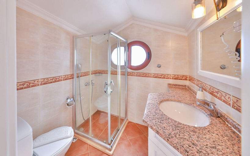 Bathroom 5, Kuluhana Hotel & Villas Kalkan, Kaş
