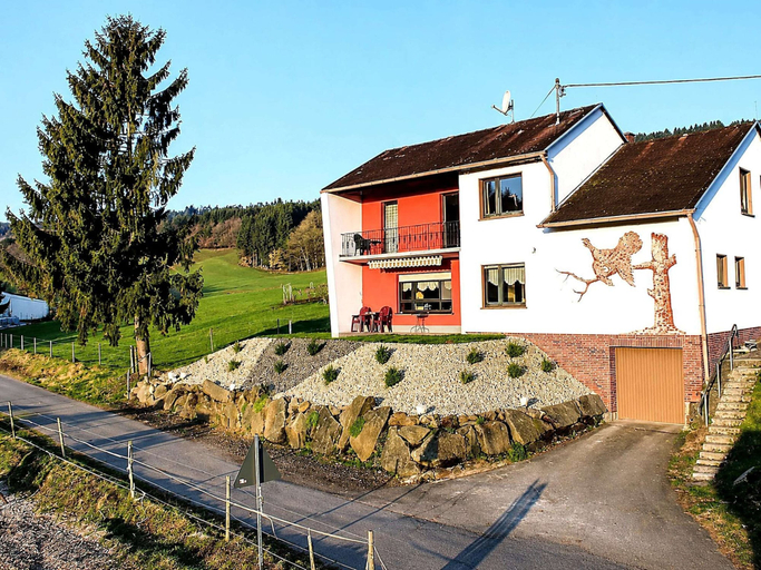 Primary image
