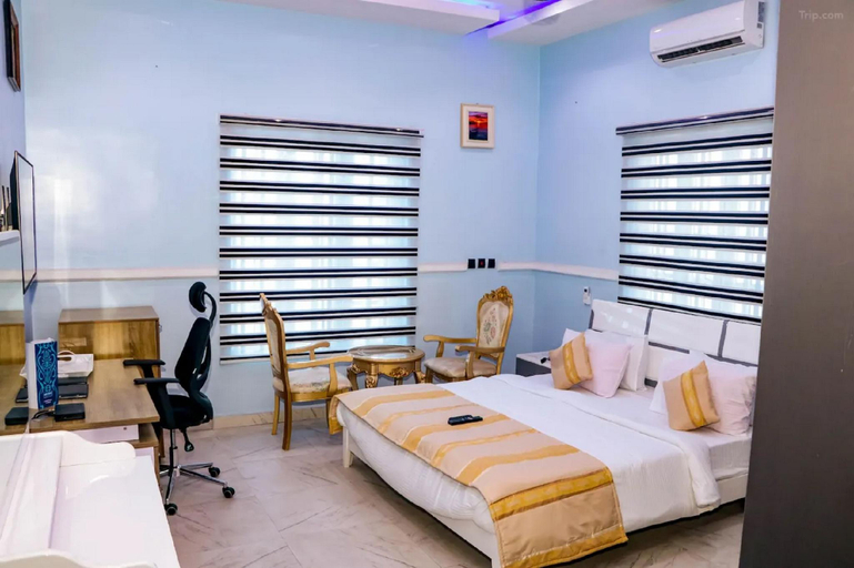 Others 3, Blue Line Apartment , Owerri Municipal