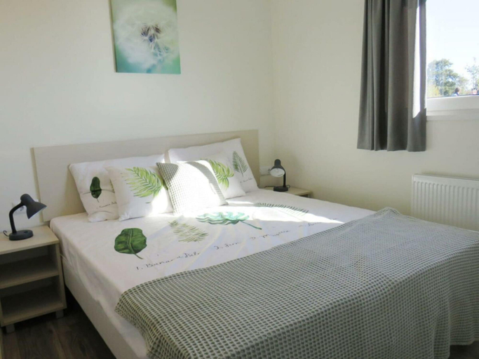 Room 2, Pavilion Waterfront 6, Stede Broec