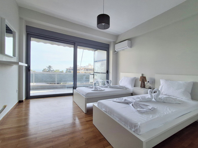 Room 4, Elegant Apt at Alimos Marina Sea View, Attica