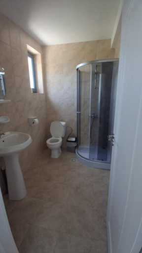 Bathroom, Pensiunea La Murighiol, Murighiol