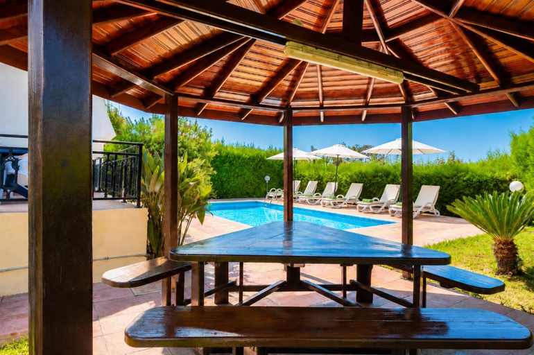 Sport & Beauty 2, Villa Sotiroula