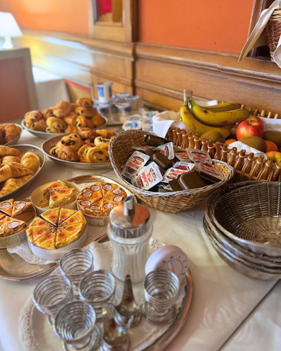 Food & Drinks 2, Hotel Restaurant Chez Henriette, Moselle