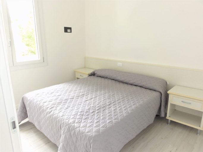 Room 3, Bright Flat With Pool-beahost, Venezia