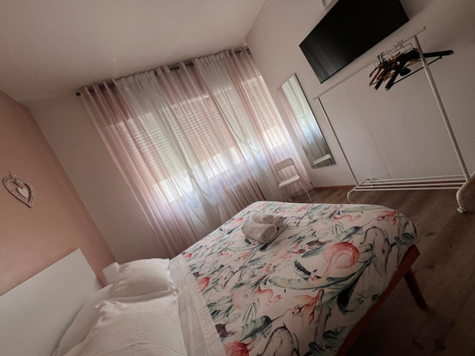 Bedroom 2, Villa COME A CASA TUA, Bari