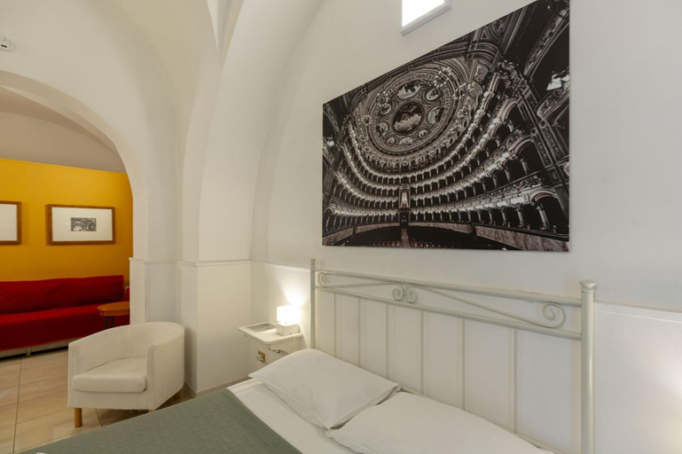 Bedroom 2, I SICANI HOUSE AND MORE, Catania
