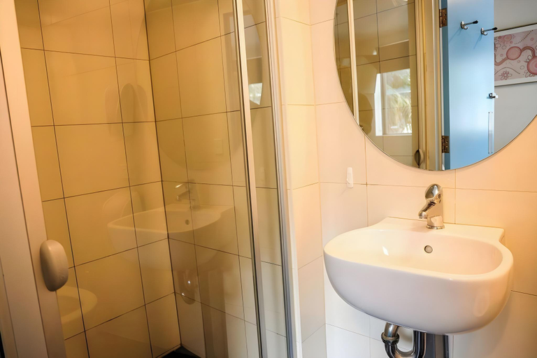Bathroom 3, Nomads - Formerly Base St Kilda, Melbourne