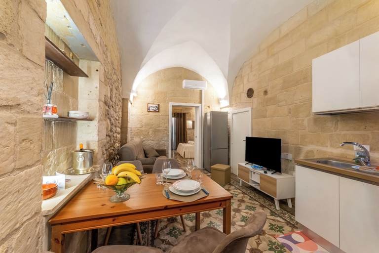 Living area 2, Nonnanna Apartment In Martano Historic Centre, Lecce