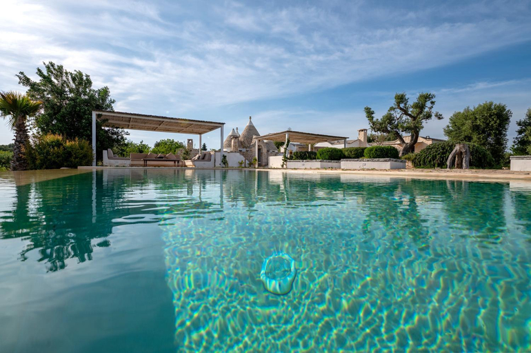 Sport & Beauty 2, Trullo Nostress with pool, Brindisi