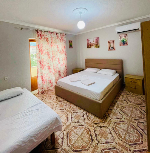 Others 4, Guesthouse Ermali, Pogradecit