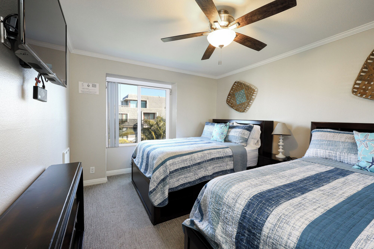 Others 5, Oceanside Beach Condos, San Diego