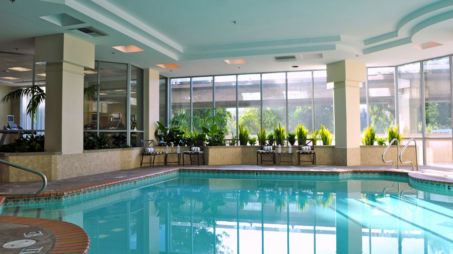 Sport & Beauty, Embassy Suites Walnut Creek, Contra Costa