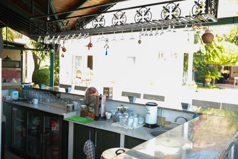 Food & Drinks 4, Life Apart, Marmaris