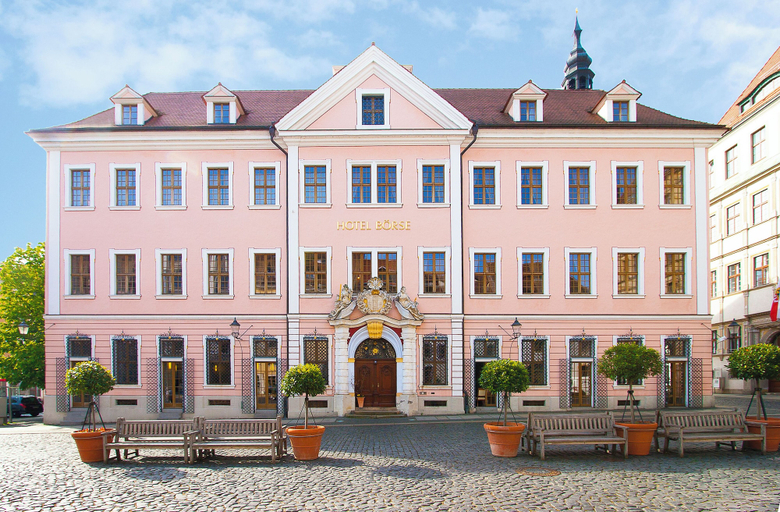 Primary image