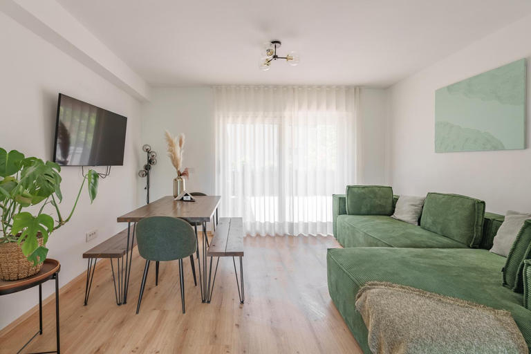 Others 4, Mountain View Suites, Bolzano