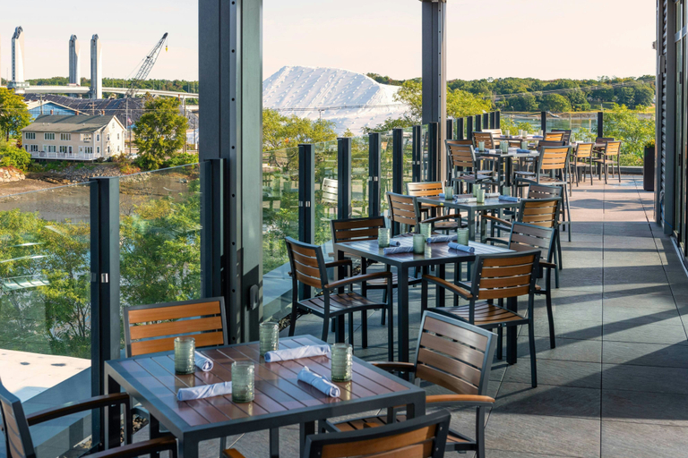 Food & Drinks 4, Ac Hotel By Marriott Portsmouth Downtown/Waterfront, Rockingham