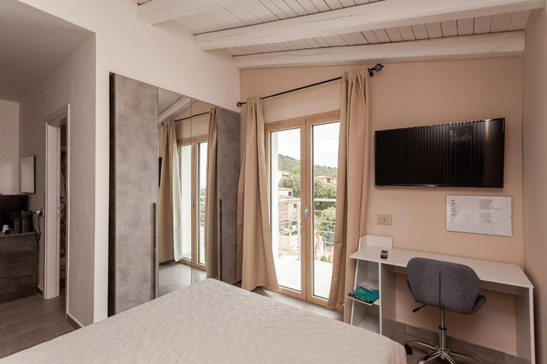 Bedroom, B&B Il Glicine, Nuoro