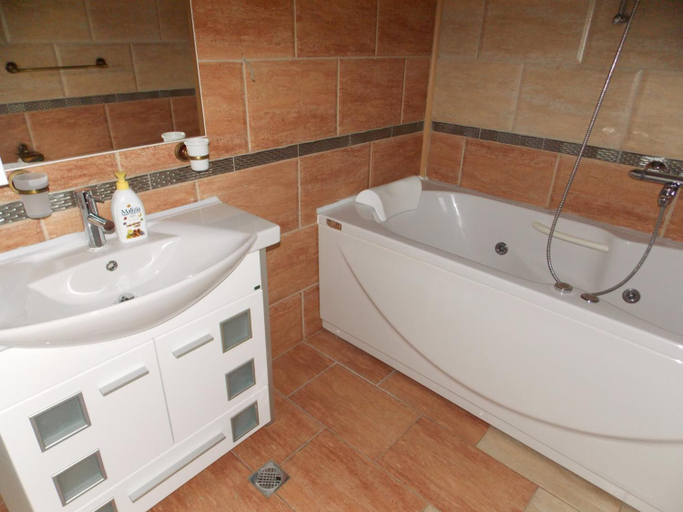 Others 3, Villa Petrovac Guesthouse Rooms
