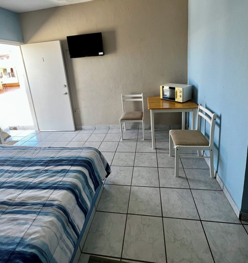 Room 5, Cozy Rooms Rocky Point - Walk to Playa Hermosa, Puerto Peñasco