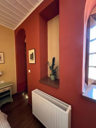 Bathroom 4, Archontiko Leontari, Peloponnese