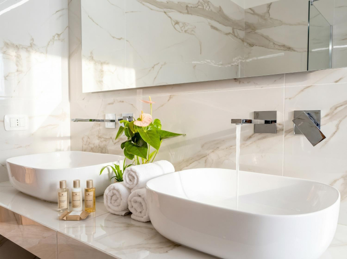 Bathroom 2, Stella - Central Apartment, Bari
