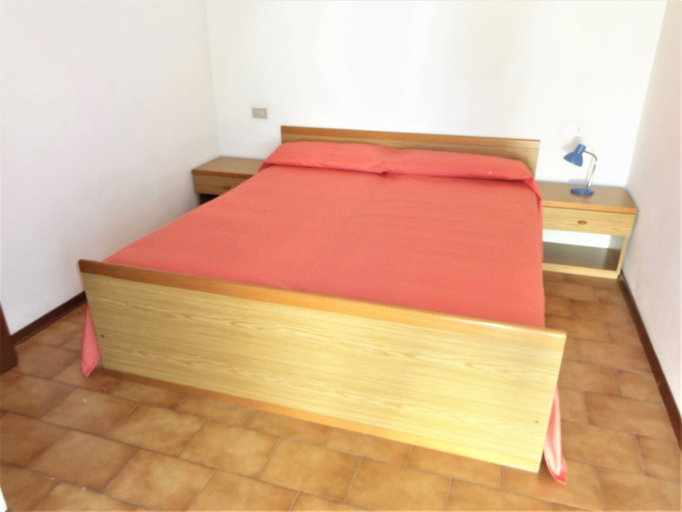 Room, Flat With Terrace Close to Beach, Venezia