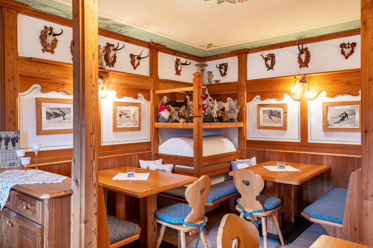 Food & Drinks, Apartments Mirabell, Belluno