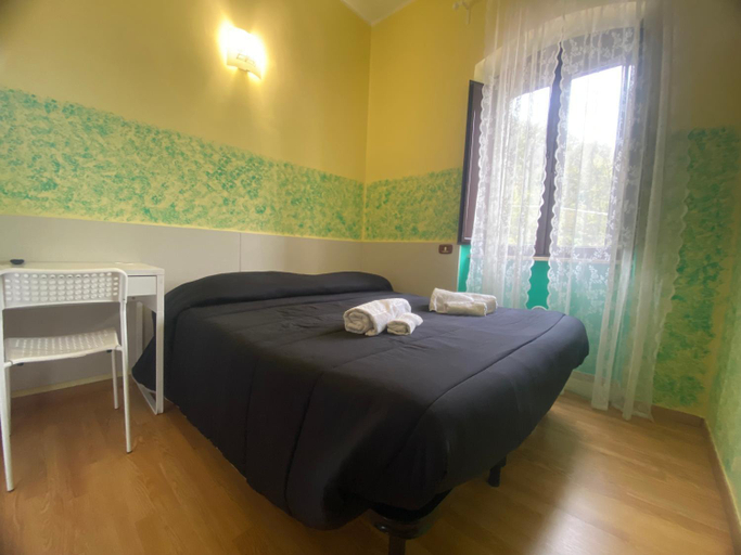Bedroom 4, La Foresteria, Isernia