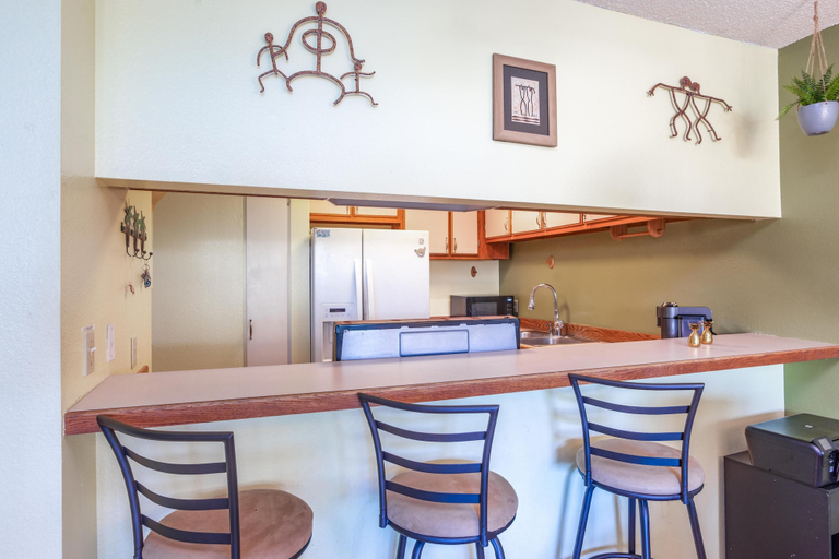 Private kitchen 4, Kailua Bay Resort#4-204, Hawaii