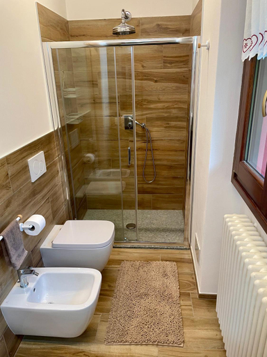 Bathroom 3, Casa Iris, Verbano-Cusio-Ossola