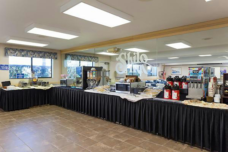Food & Drinks, Shilo Inn Suites Warrenton, Clatsop