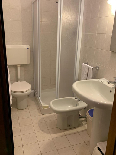 Bathroom, Hotel Ristorante Lilia, Verona