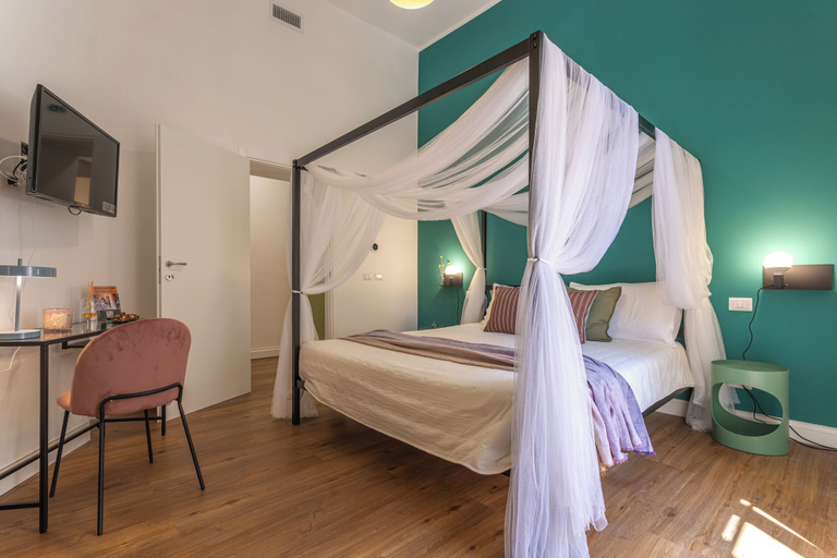 Room 3, Eufonia Vatican Golden Suites, Roma
