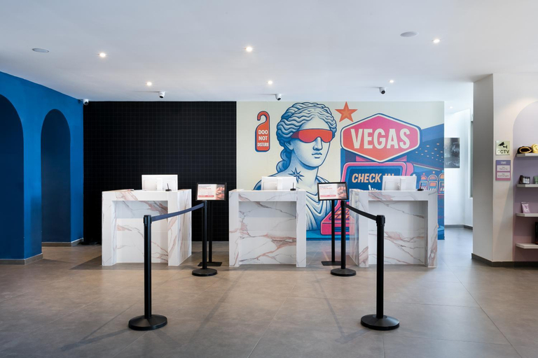 Public Area 3, Vegas Resort, St Julian's