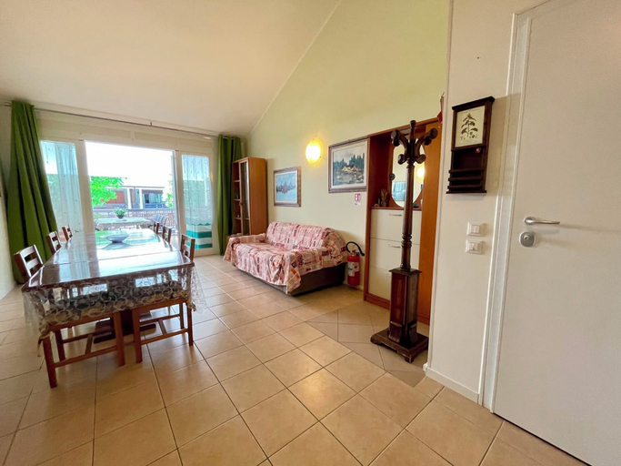 Living room 4, Holiday Duplex With Spacious Terrace, Venezia