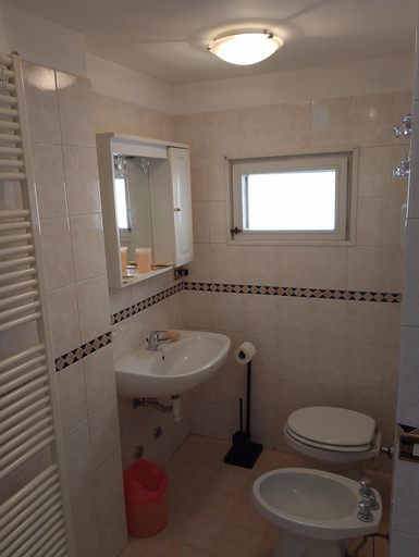 Bathroom 2, il Cantuccio, Brescia