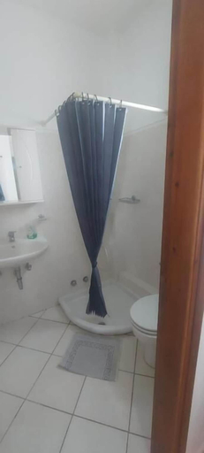 Bathroom 3, Castello Azzurro, South Aegean