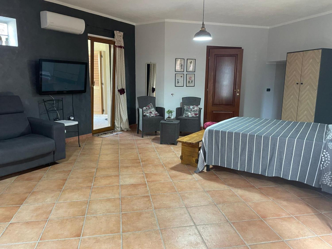 Bedroom, L'aura monolocale con cucina, Sassari