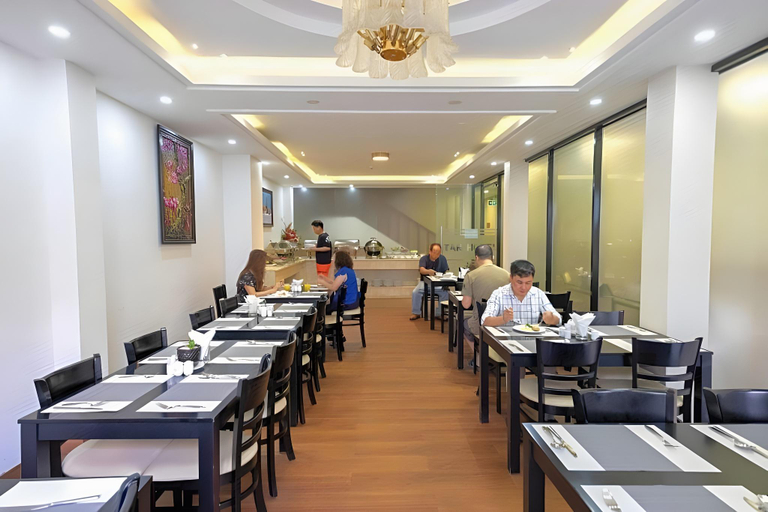 Food & Drinks 5, Airport Saigon Hotel, Tân Bình
