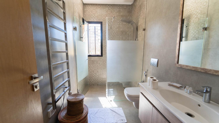 Facilities 2, Escape to Paradis 4BR Farm Villa · 40min Tunis, Sidi Thabet