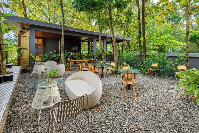 Food & Drinks 5, Guru Giri Forest Cabin Studio Villa (Include Breakfast), Bantul