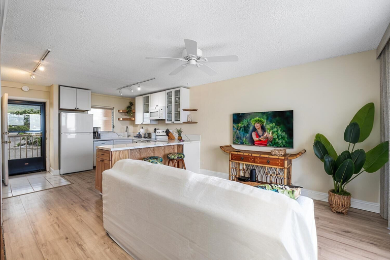 Interior 2, Kailua Village#604, Hawaii