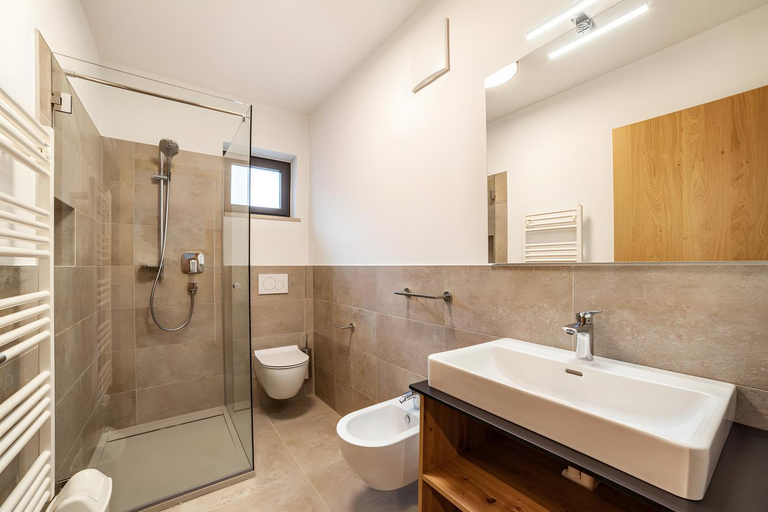 Bathroom 3, Apartment Pauli, Bolzano