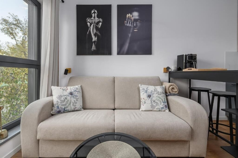 Room 5, ShortStayPoland Zgierska B106, Warsaw