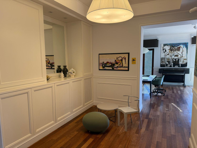 Others 5, Leonardo rooms, Avellino