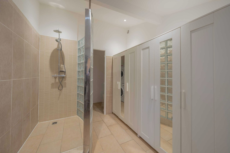 Bathroom 4, A/C With Garden, 4bdr/sleeps 7 - Saint-tropez, Var